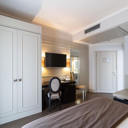 เบสท์ เวสเทิร์น โฮเต็ล แปร์ลา เดล ปอร์โต Hotel กาตันซาโร ภายนอก รูปภาพ