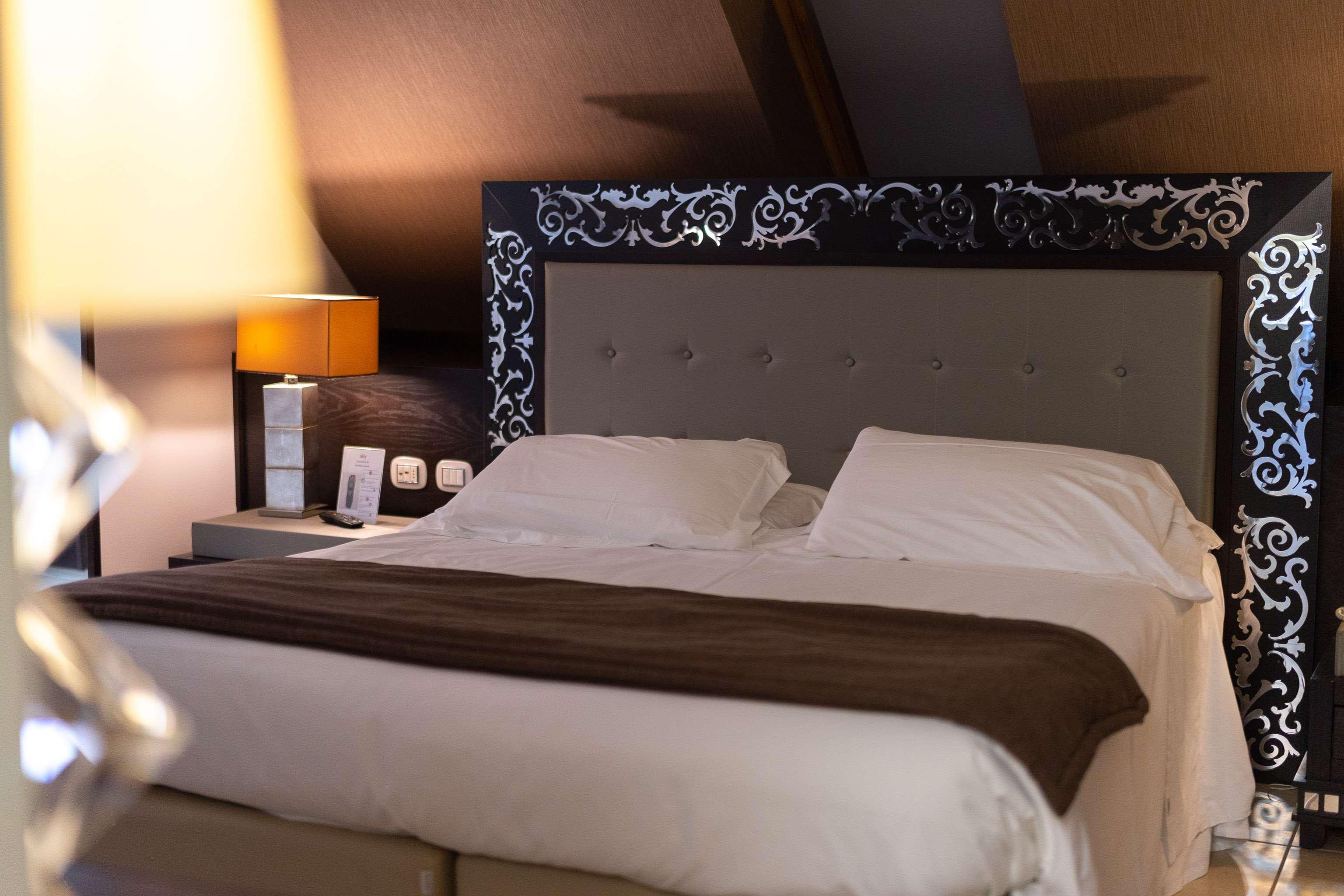 เบสท์ เวสเทิร์น โฮเต็ล แปร์ลา เดล ปอร์โต Hotel กาตันซาโร ภายนอก รูปภาพ